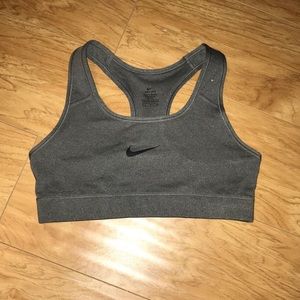 NIKE sports bra